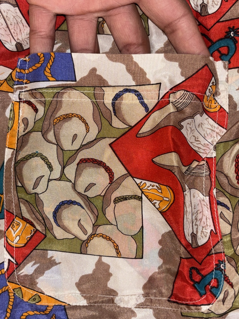 Men’s Multicolor Patterned Button-Up Shirt - Picture 3 of 3